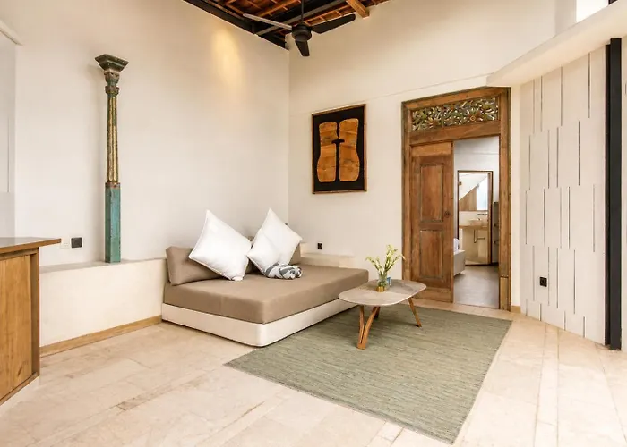 Serene 1br 800 To Echo Beach, With Pool *